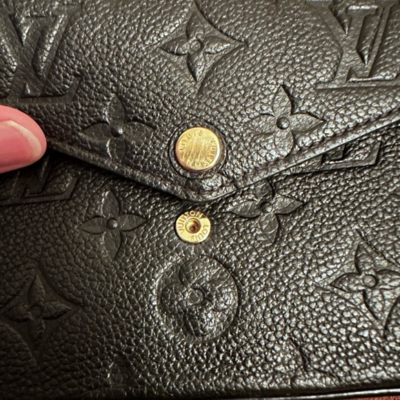 Louis Vuitton Felicie Pochette Monogram Empreinte Leather - Picture 4 of 15